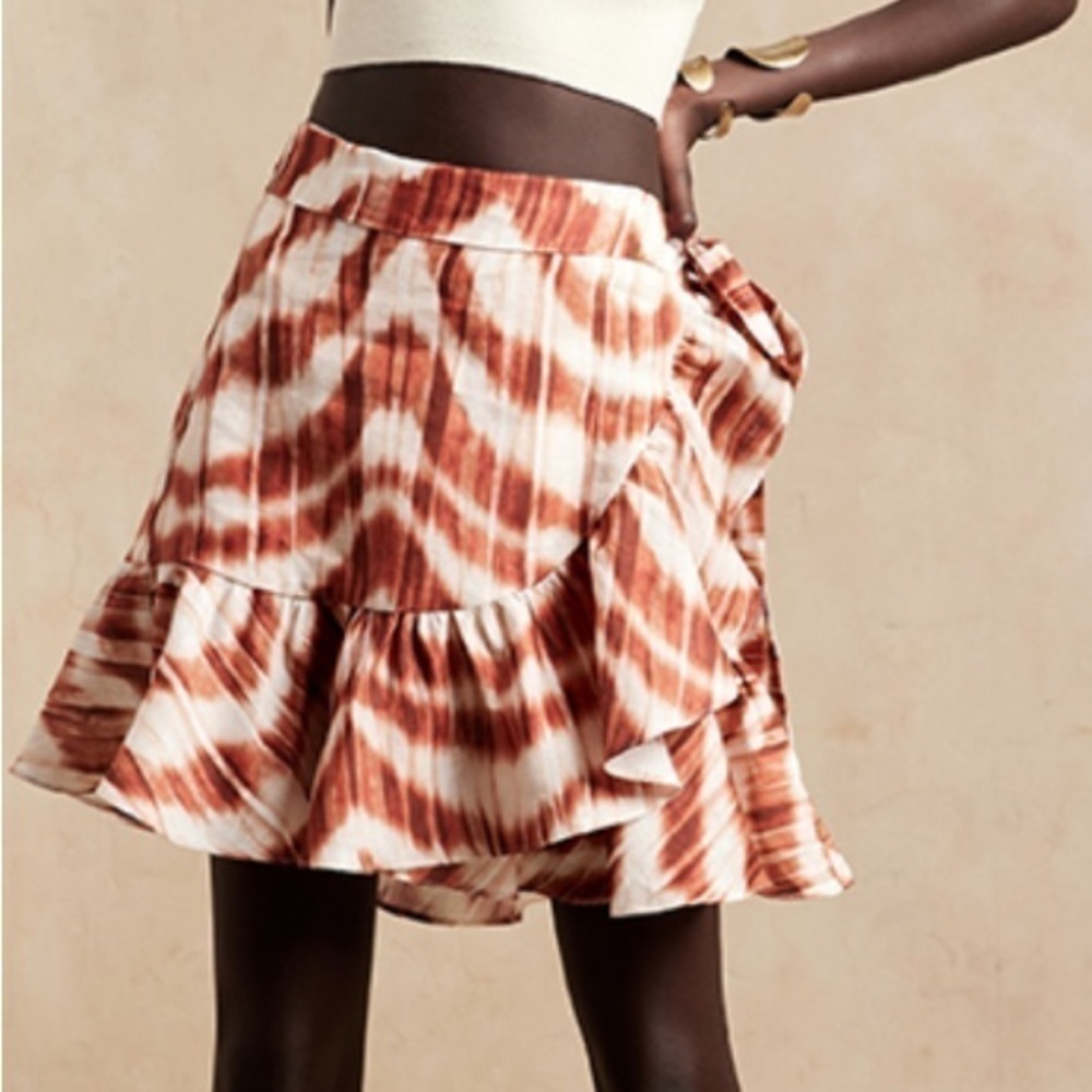 Banana Republic Brown Ivory Abstract Wrap Mini Skirt Tie Waist Ruffle Hem S - Picture 3 of 3